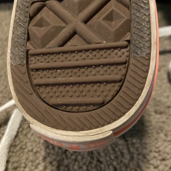 Converse - Picture 4 of 12